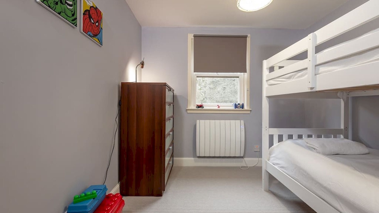 Photo of Bedroom in Leven