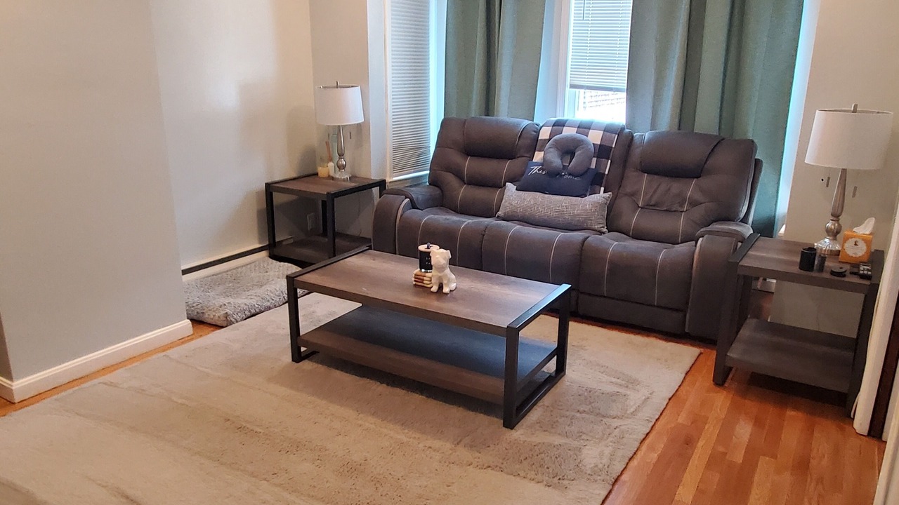 Photo of Livingroom in Columbus Park - Andrew Square