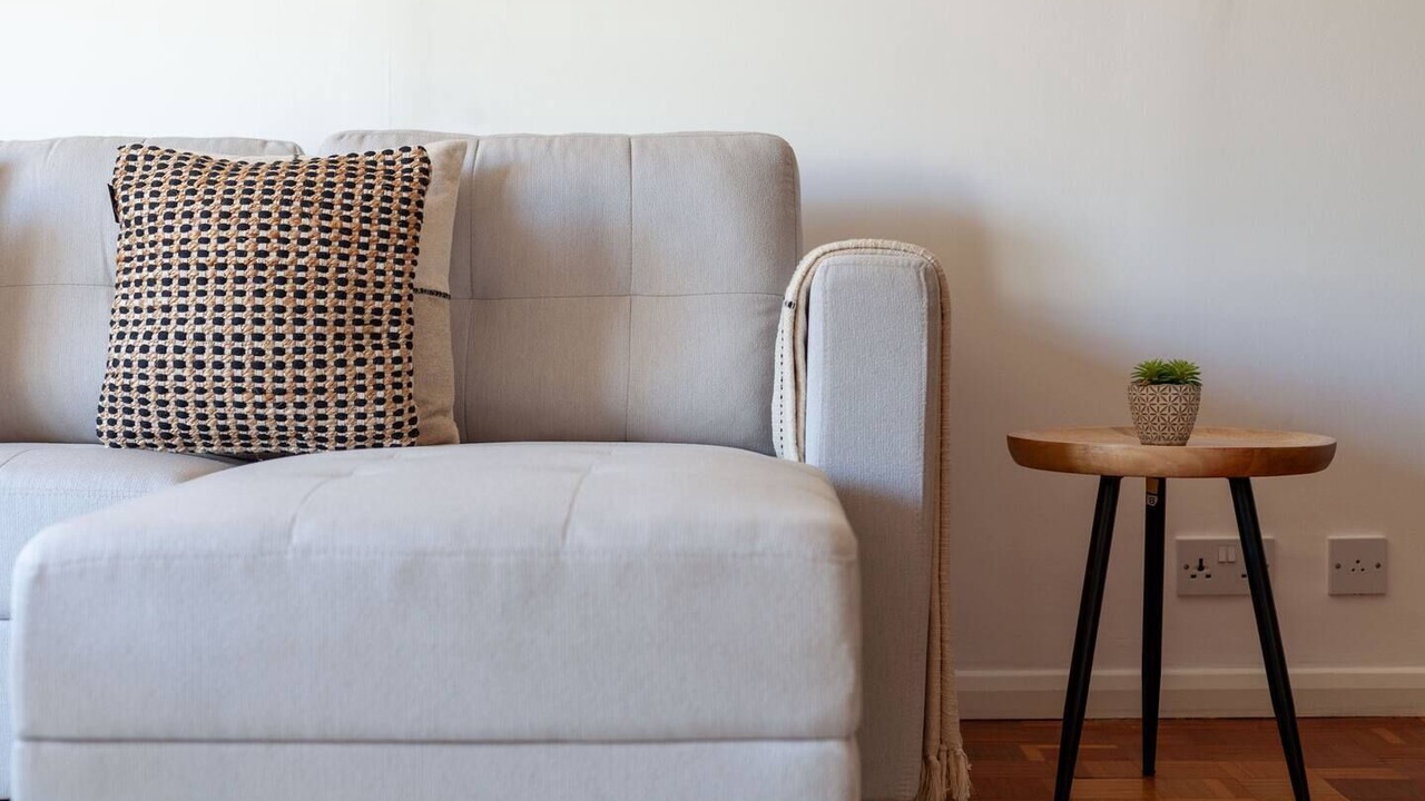 Photo of Livingroom in Ealing Broadway