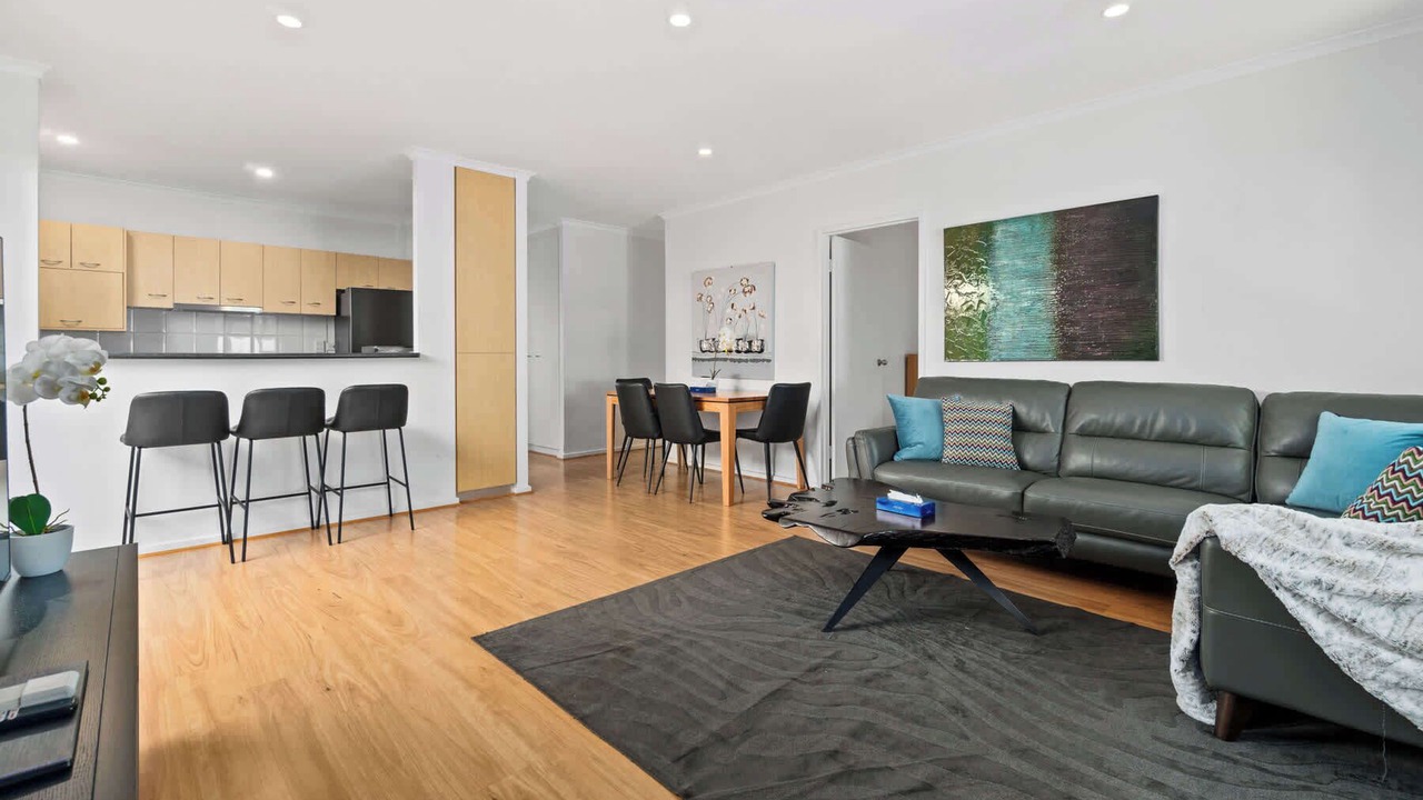 Photo of Livingroom in Adelaide Central Business District