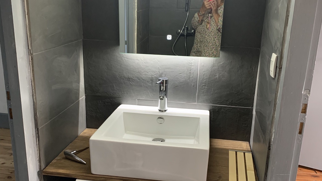 Photo of Bathroom in Mayregne