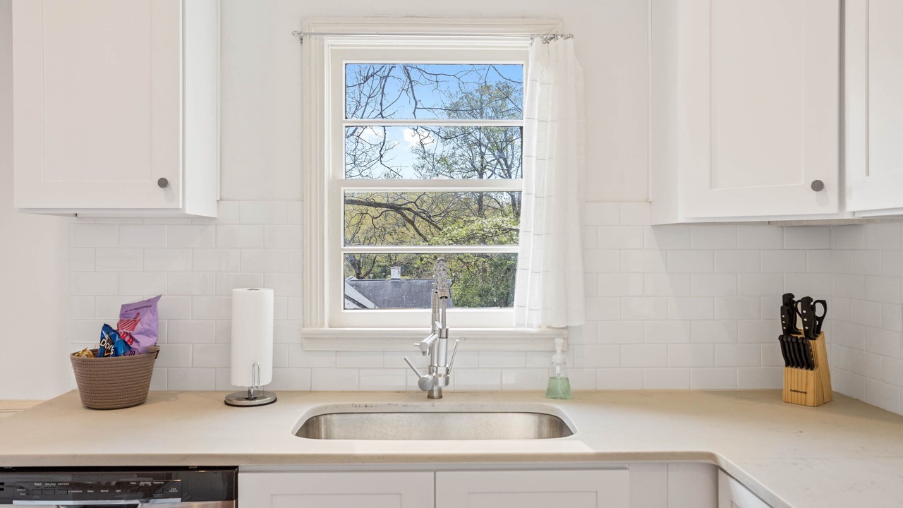 Photo of Kitchen in Redmont Park