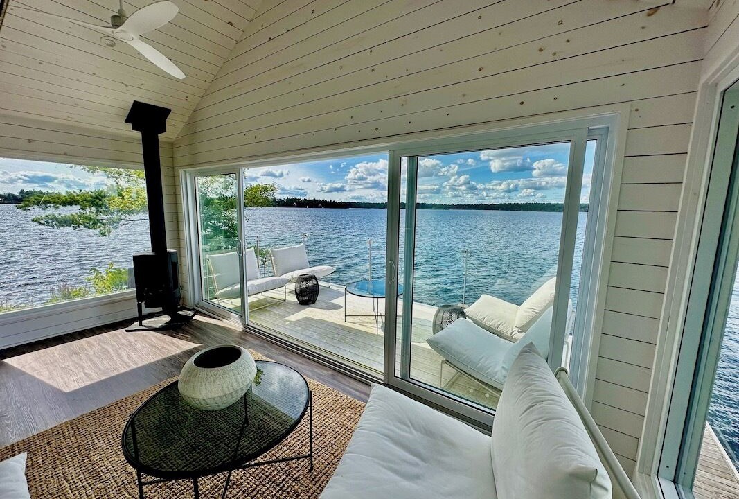 Photo of Livingroom in Crowes Landing