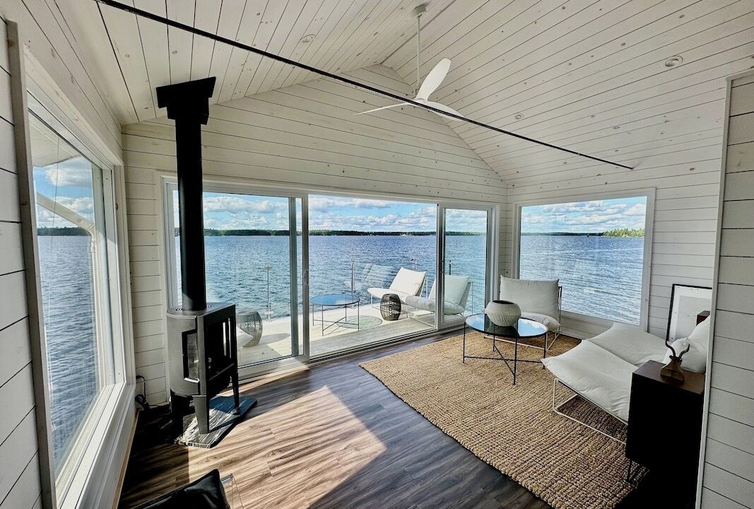 Photo of Livingroom in Crowes Landing