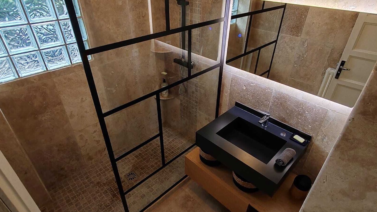 Photo of Bathroom in Tarbes