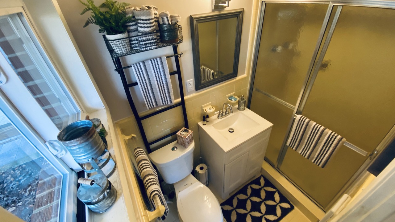 Photo of Bathroom in Hattiesburg