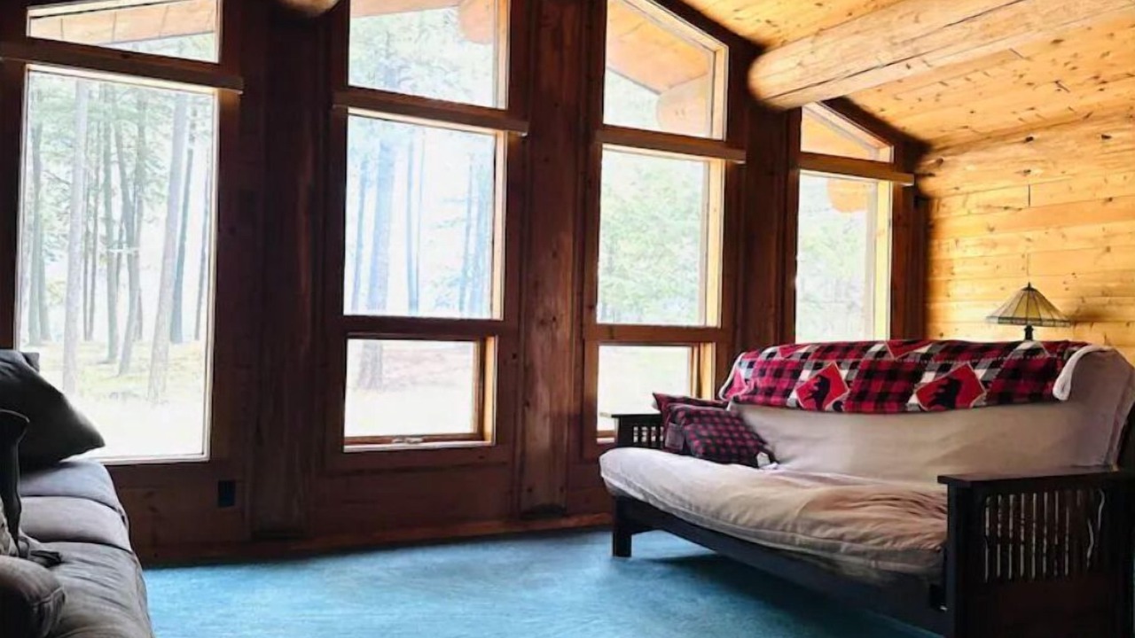 Photo of Livingroom in Boundary County