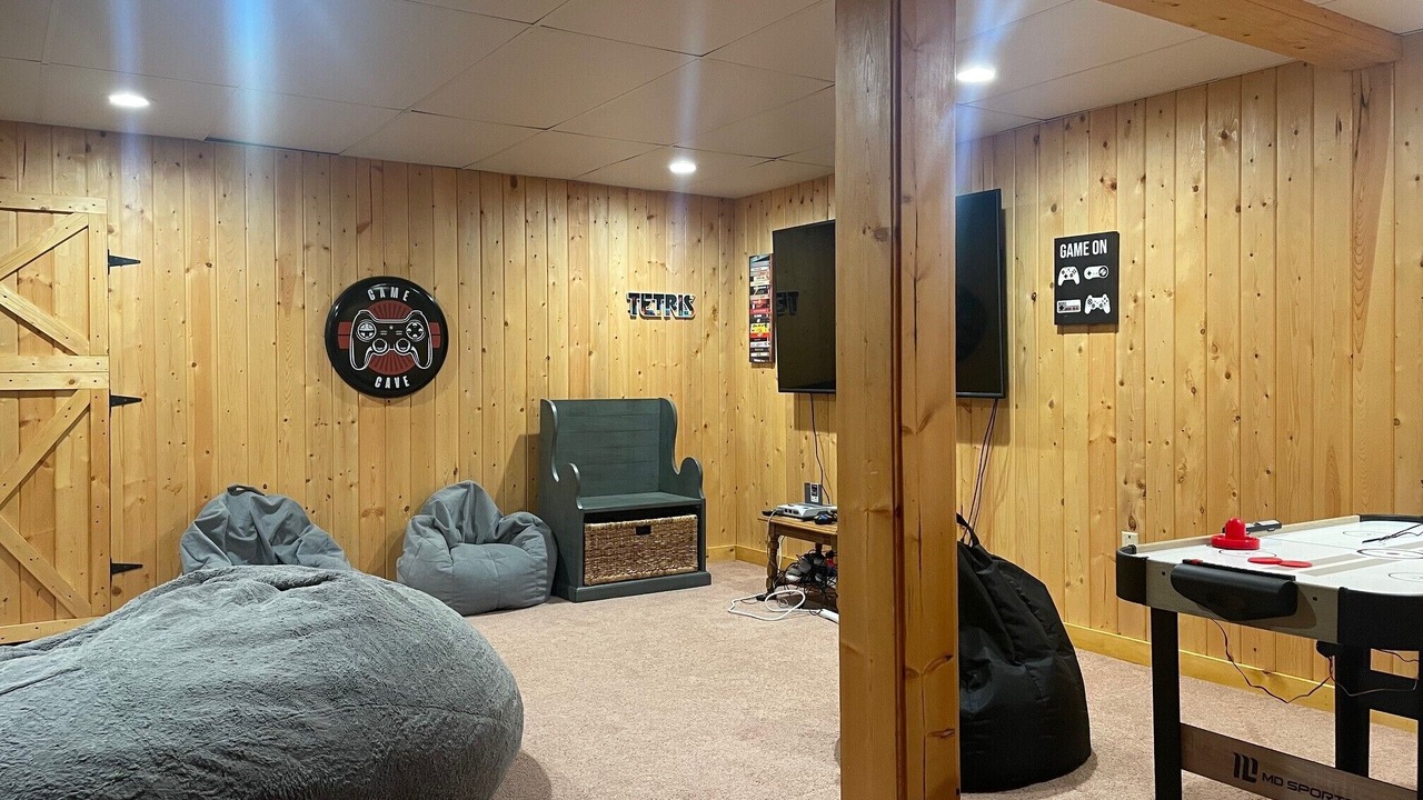 Photo of Bedroom in Boundary County