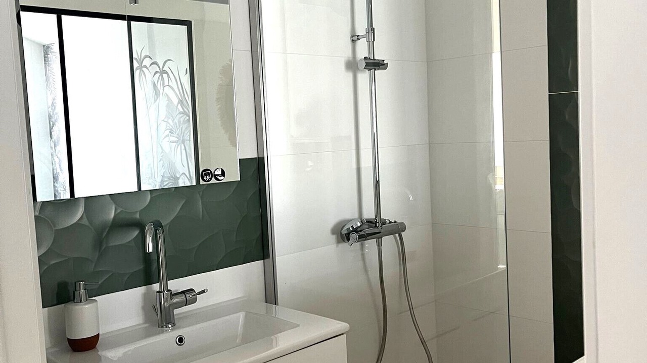 Photo of Bathroom in Barbatre
