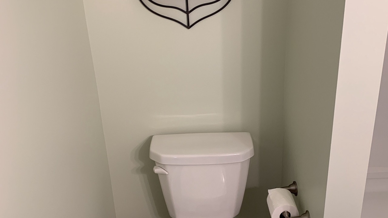 Photo of Bathroom in Valley Lee