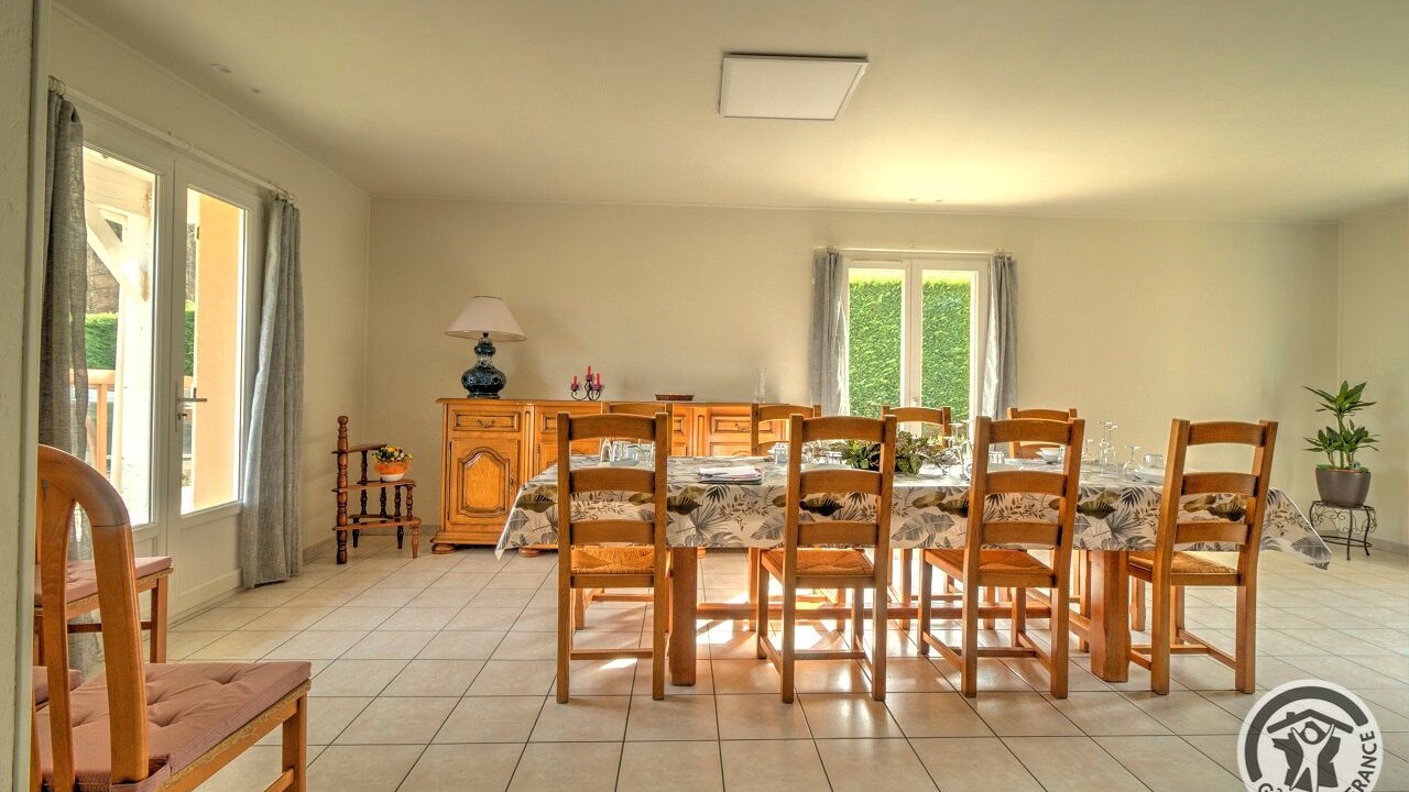 Photo of Others in Duerne