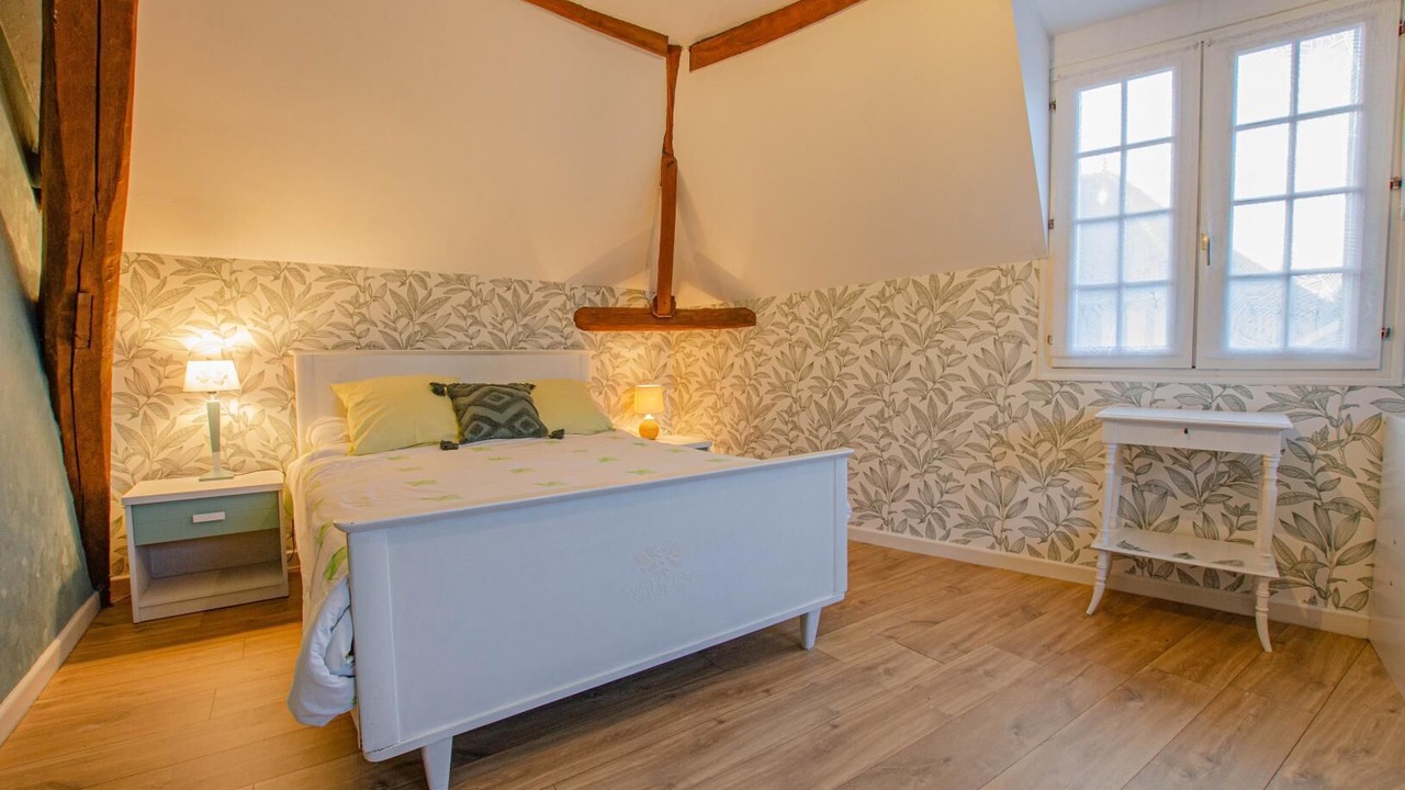 Photo of Bedroom in Clerey