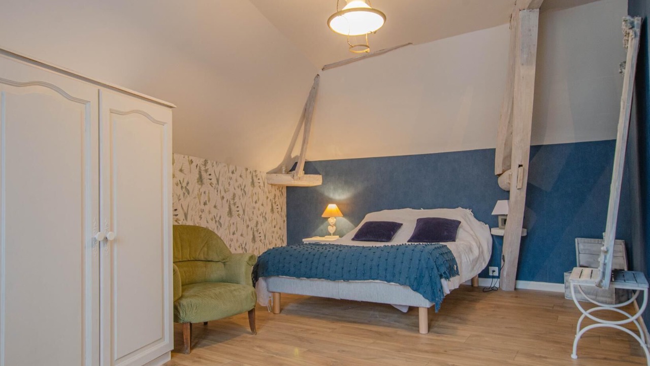 Photo of Bedroom in Clerey