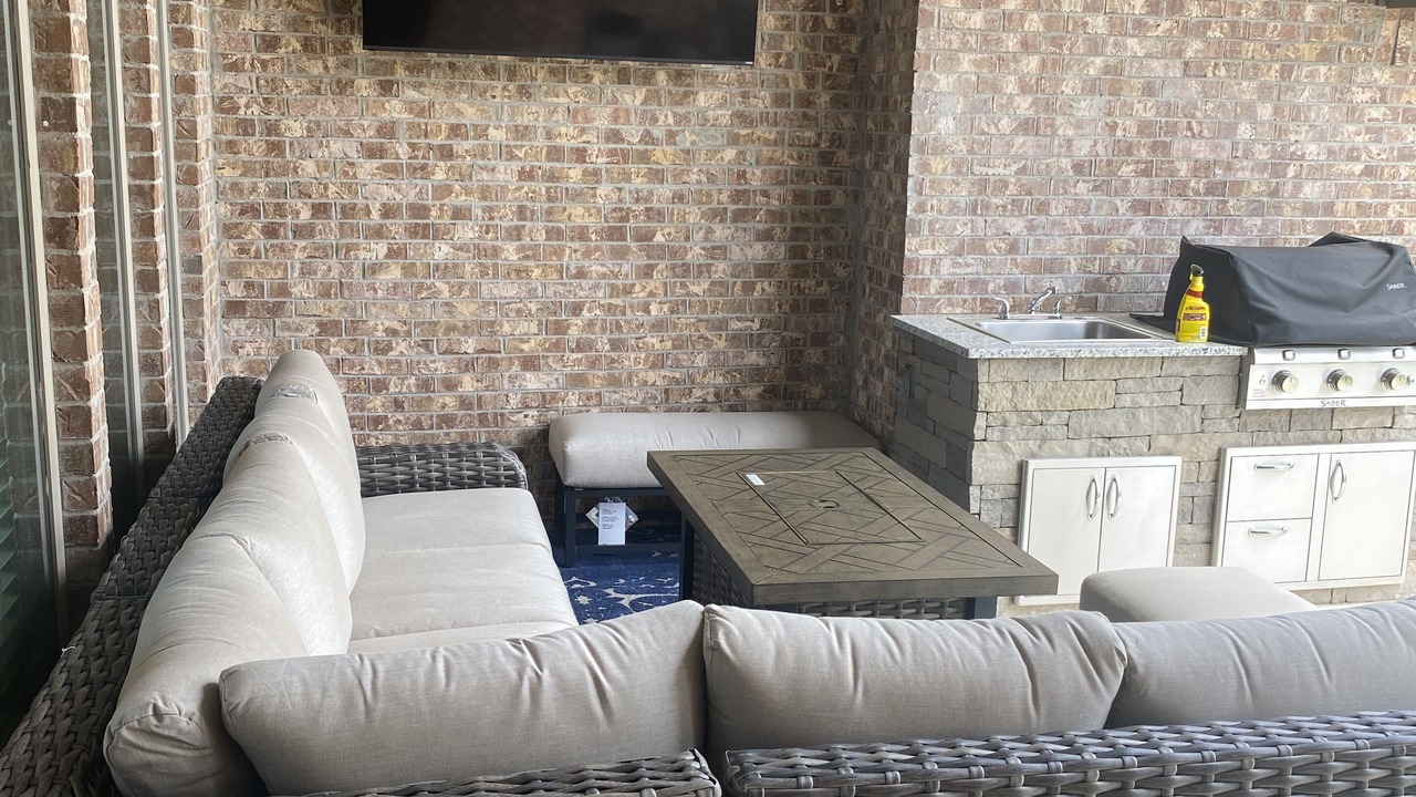Photo of Livingroom in Broken Arrow