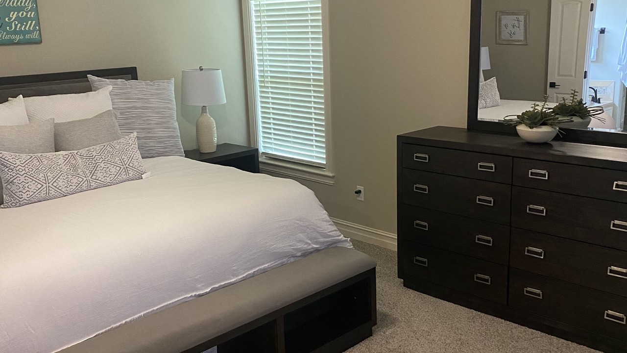 Photo of Bedroom in Broken Arrow