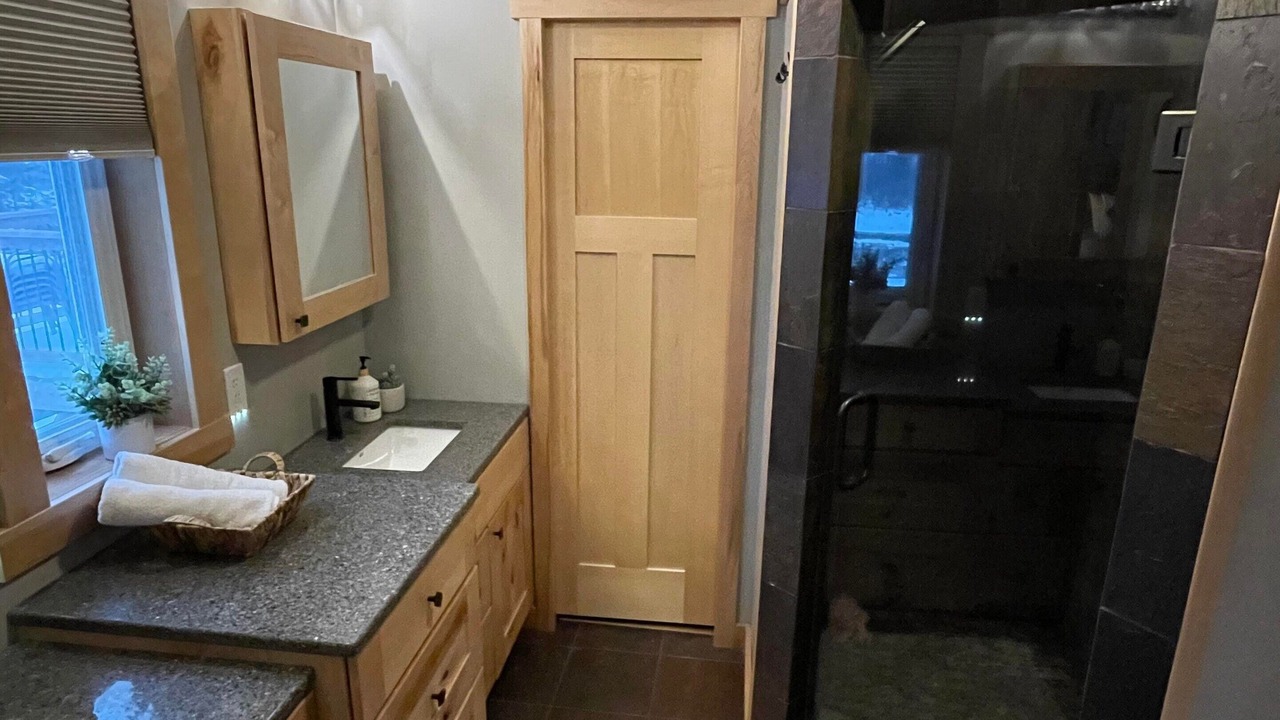 Photo of Bathroom in Saginaw