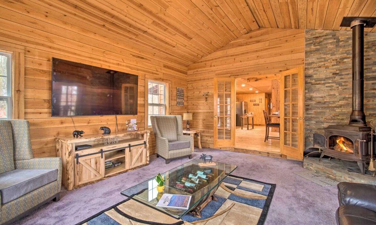 Photo of Bedroom in Ellijay