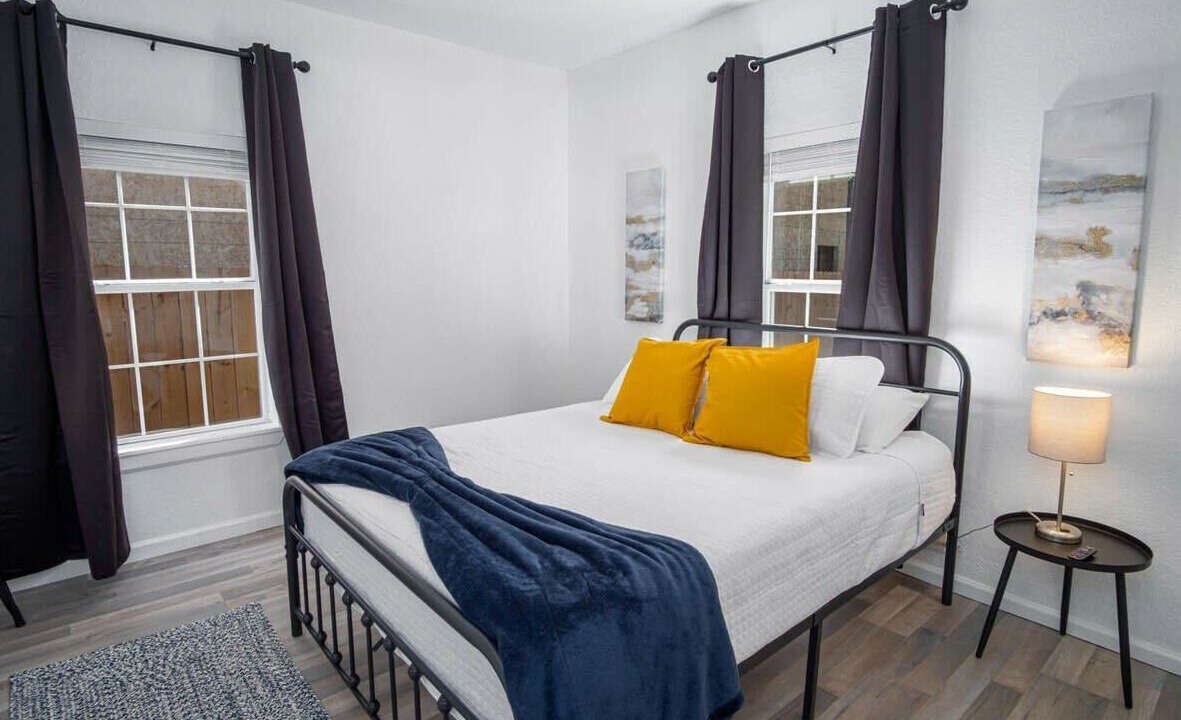 Photo of Bedroom in Nevada Street