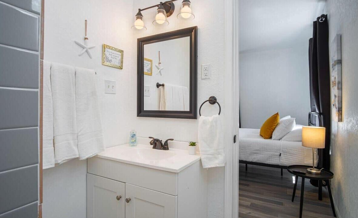 Photo of Bathroom in Nevada Street