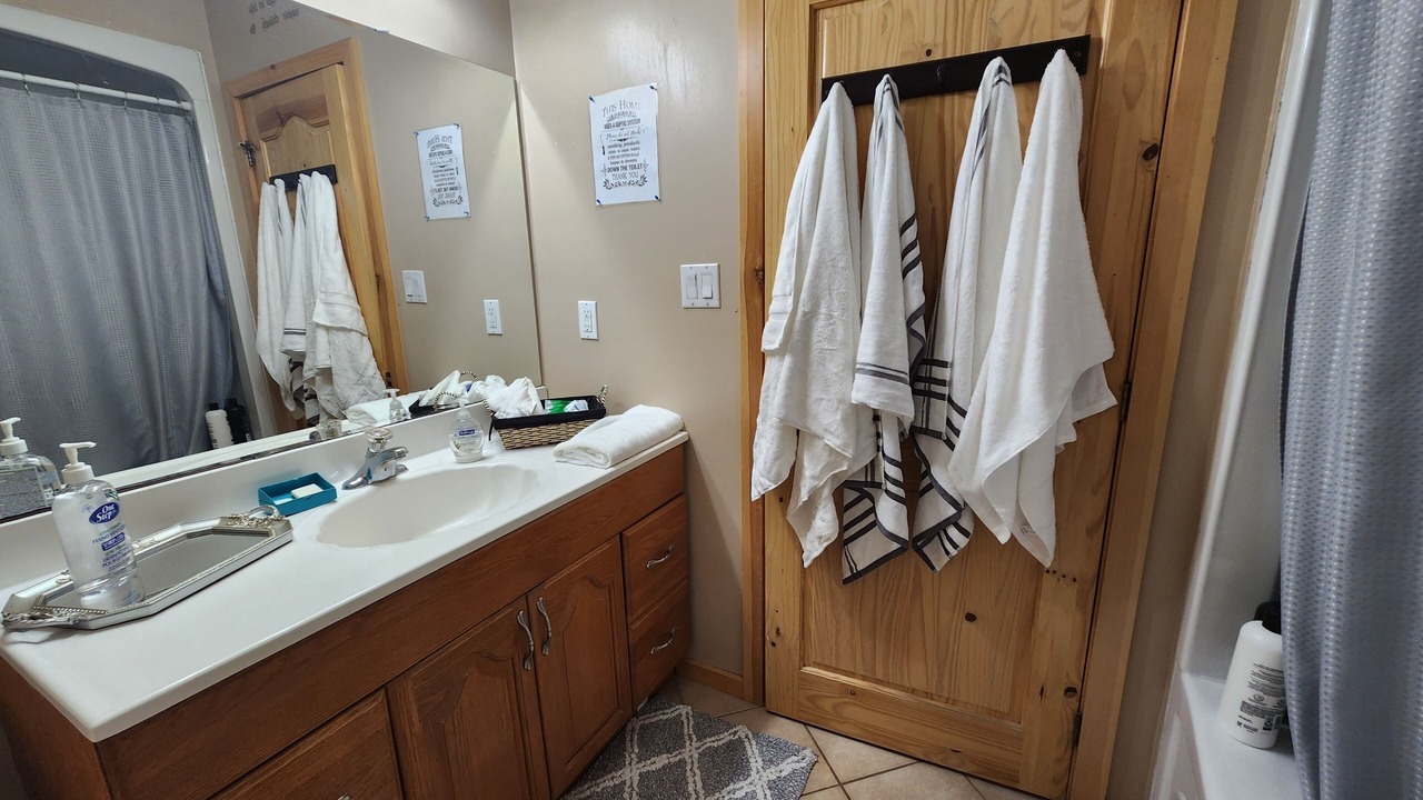 Photo of Bathroom in Miller Lake