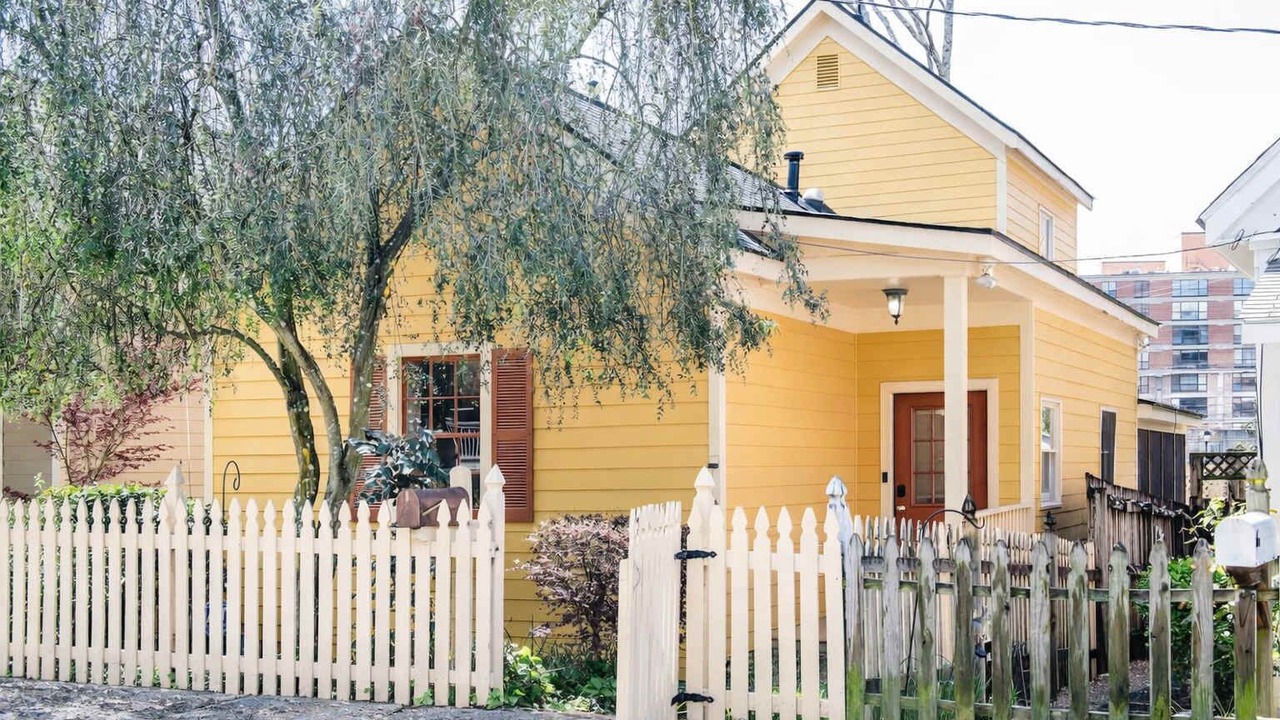 Photo of Others in Cabbagetown