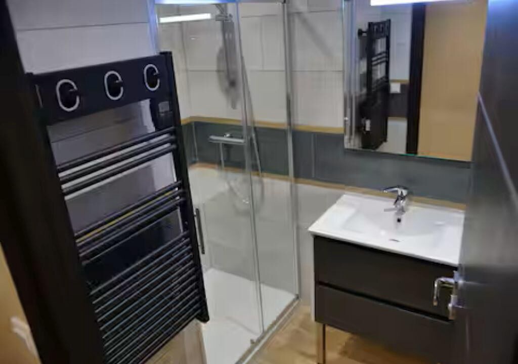 Photo of Bathroom in Mers-les-Bains