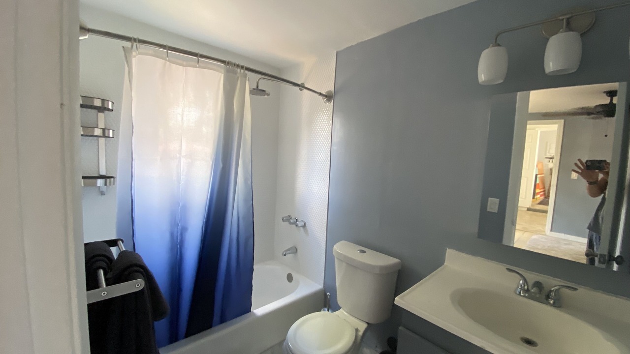 Photo of Bathroom in Liberty City