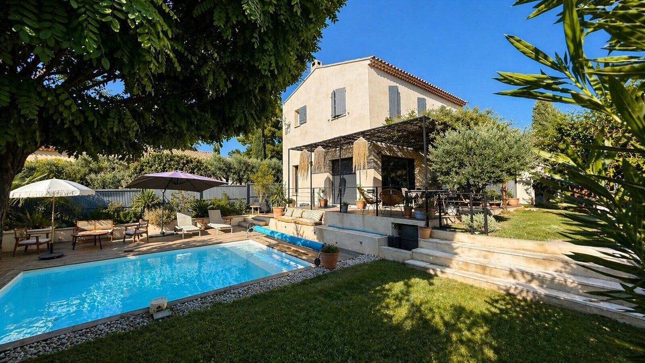 Photo of Outdoor in Lagnes
