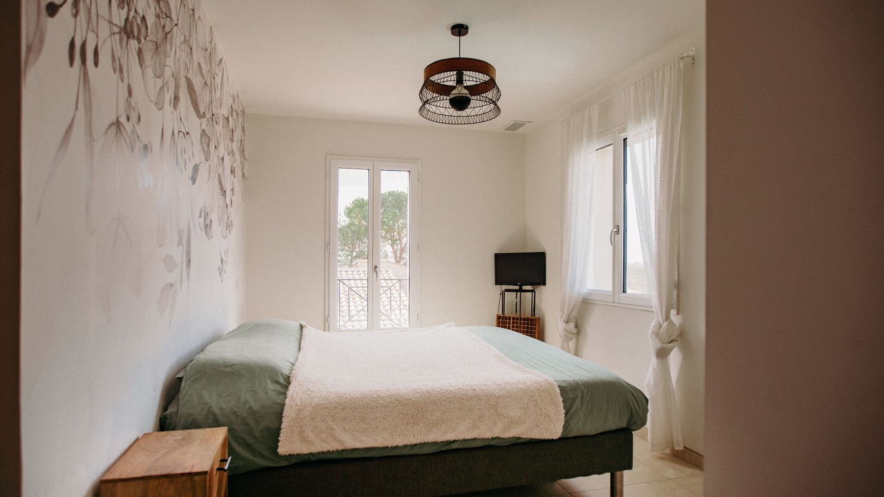 Photo of Bedroom in Lagnes
