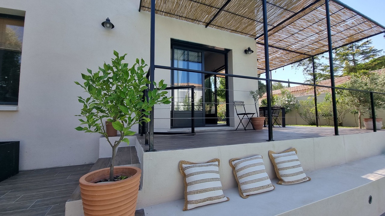 Photo of Patio Balcony in Lagnes