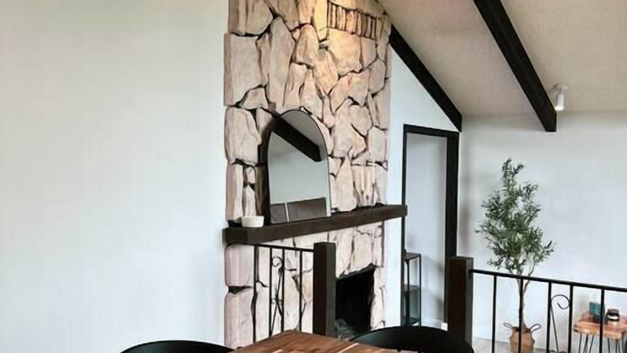 Photo of Livingroom in Sequim