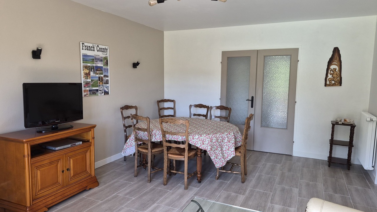 Photo of Livingroom in Fourg