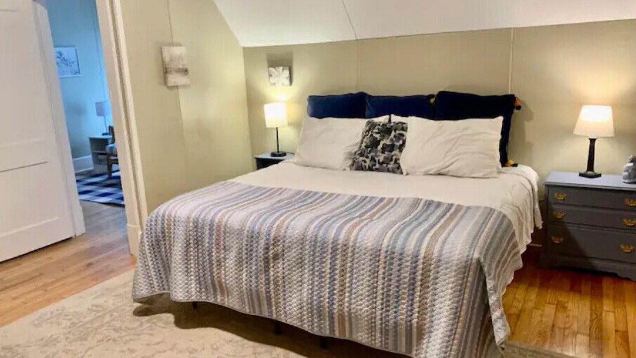 Photo of Bedroom in Vicksburg