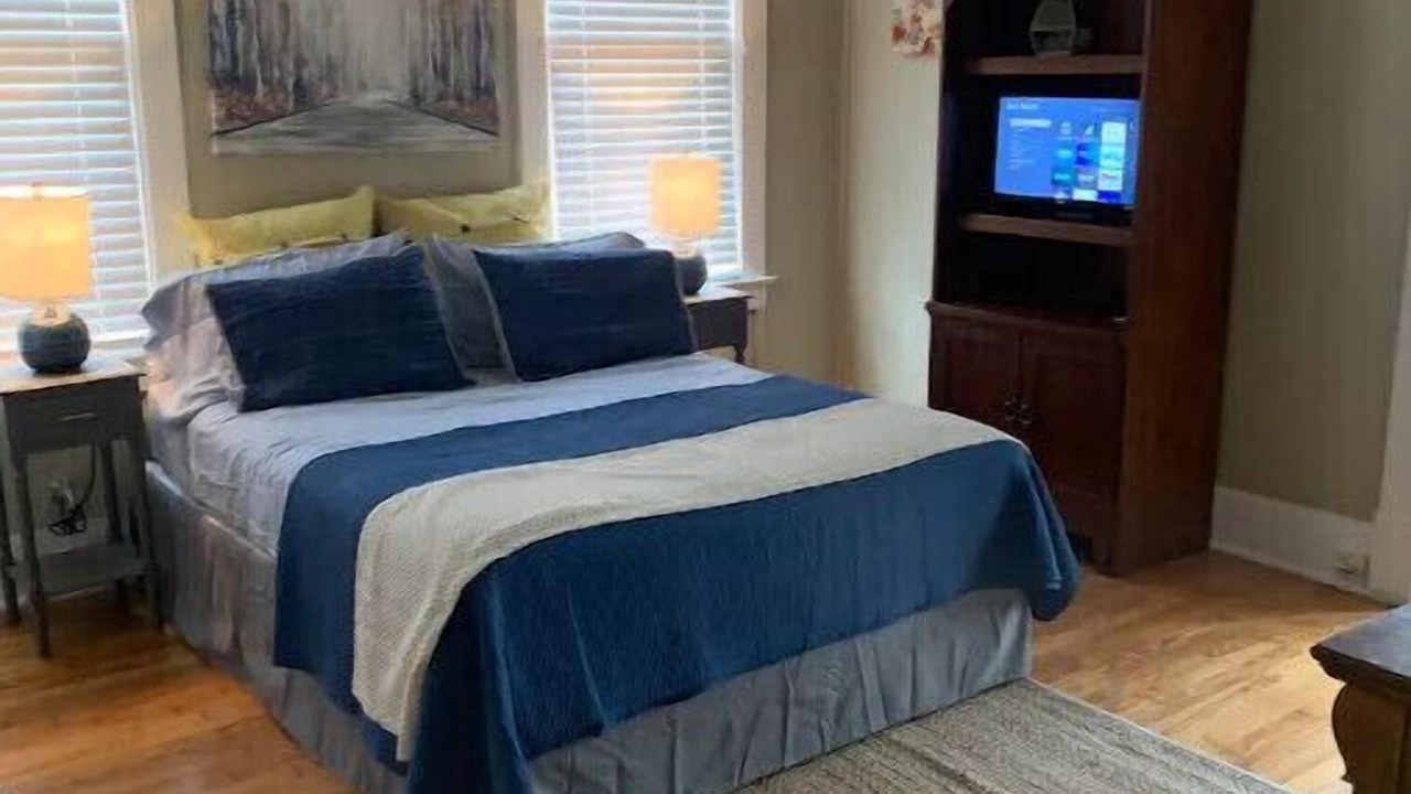 Photo of Bedroom in Vicksburg
