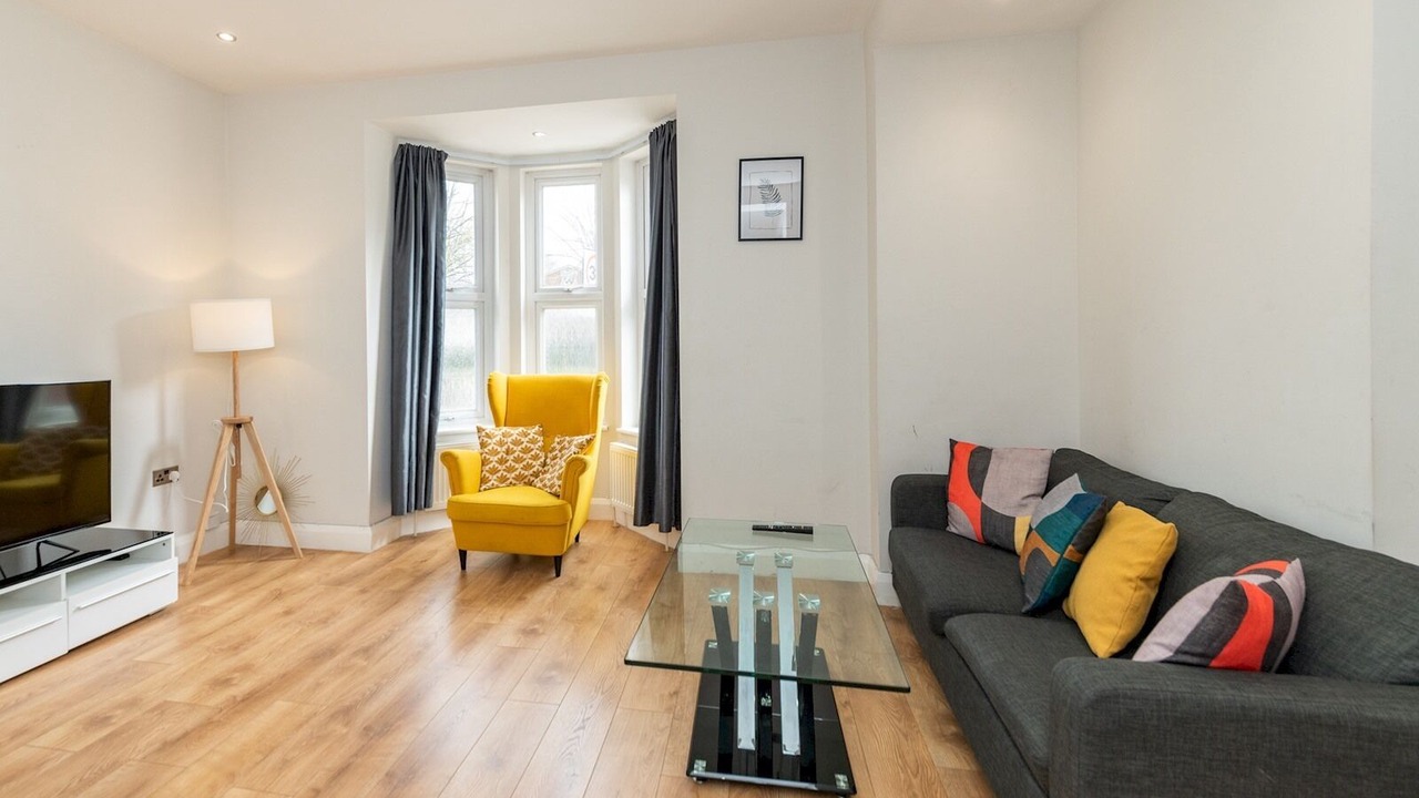 Photo of Livingroom in Reading