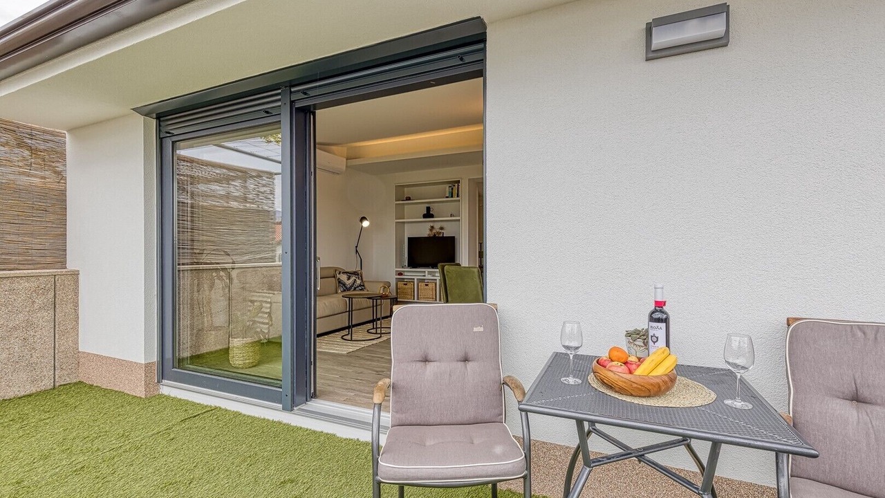 Photo of Outdoor in Rubesi