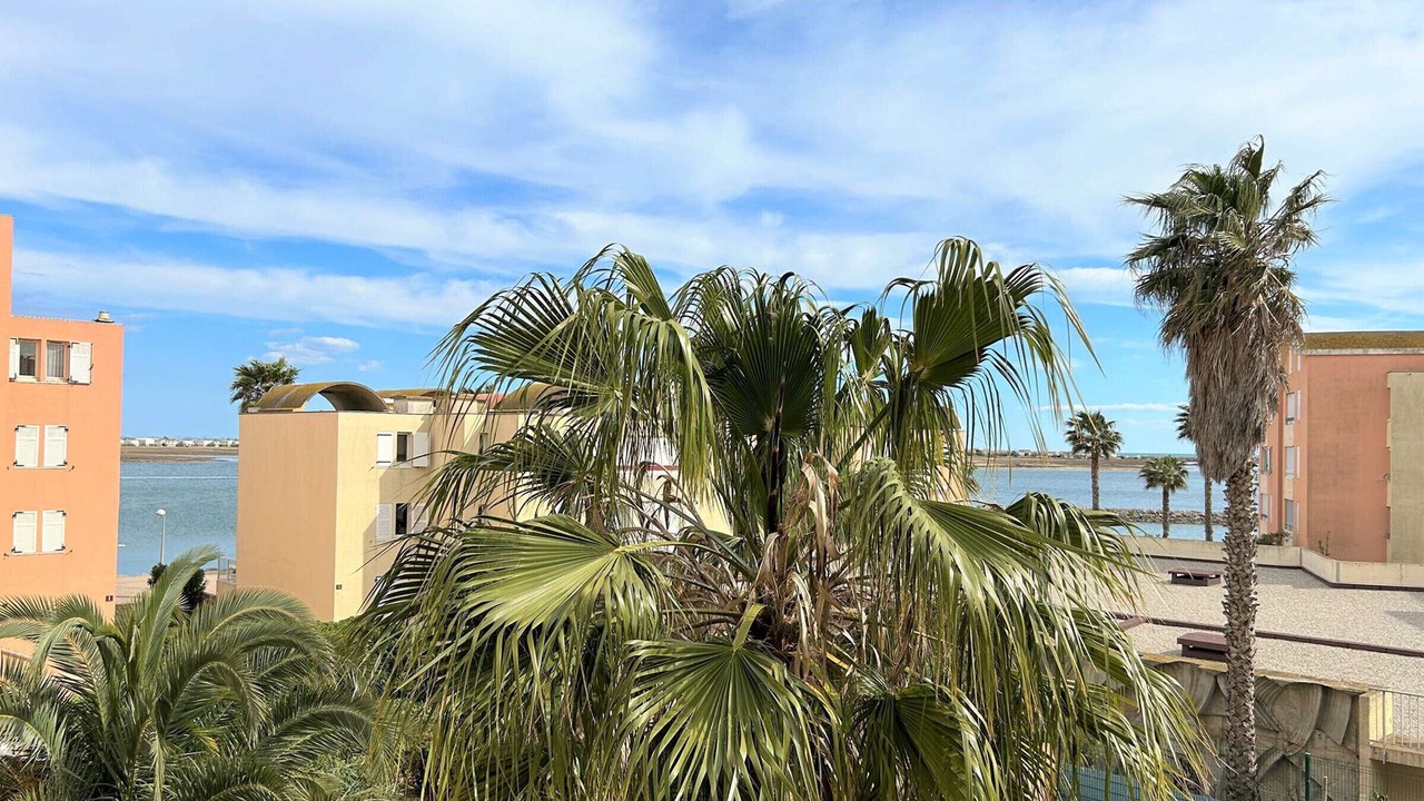 Photo of Outdoor in Port Rive Gauche