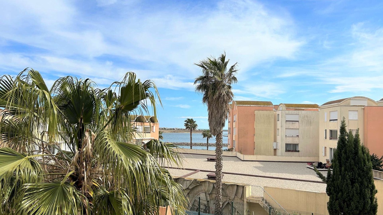 Photo of Outdoor in Port Rive Gauche