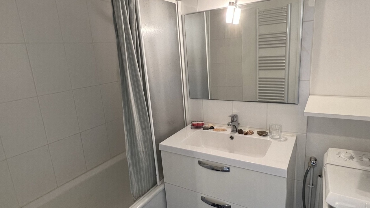 Photo of Bathroom in Cabourg