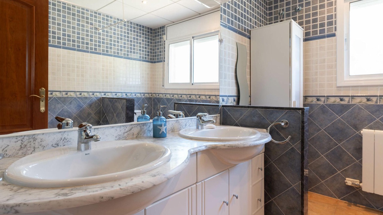Photo of Bathroom in Torredembarra