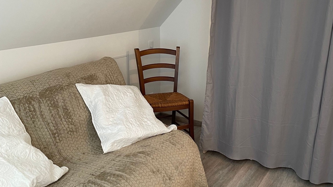 Photo of Others in Mezieres-sur-Ponthouin