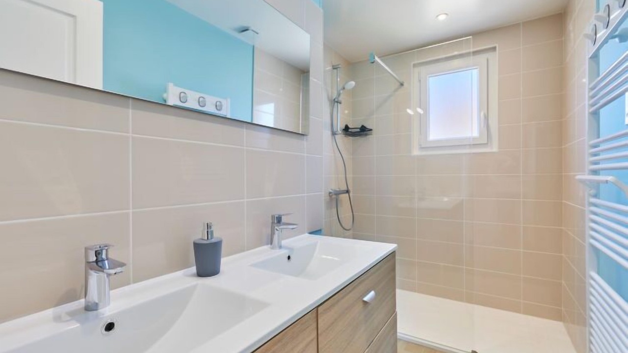 Photo of Bathroom in Cabourg