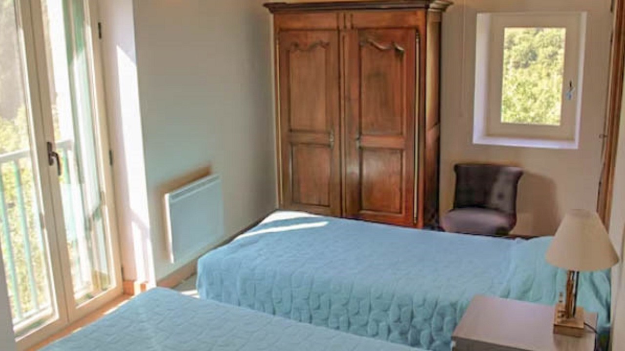 Photo of Others in Montclar