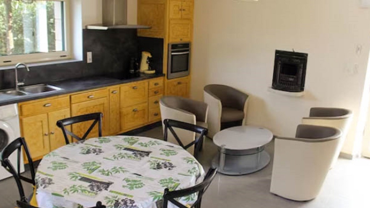 Photo of Others in Montclar