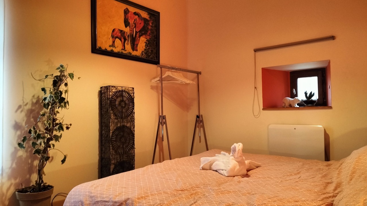 Photo of Bedroom in Ambert