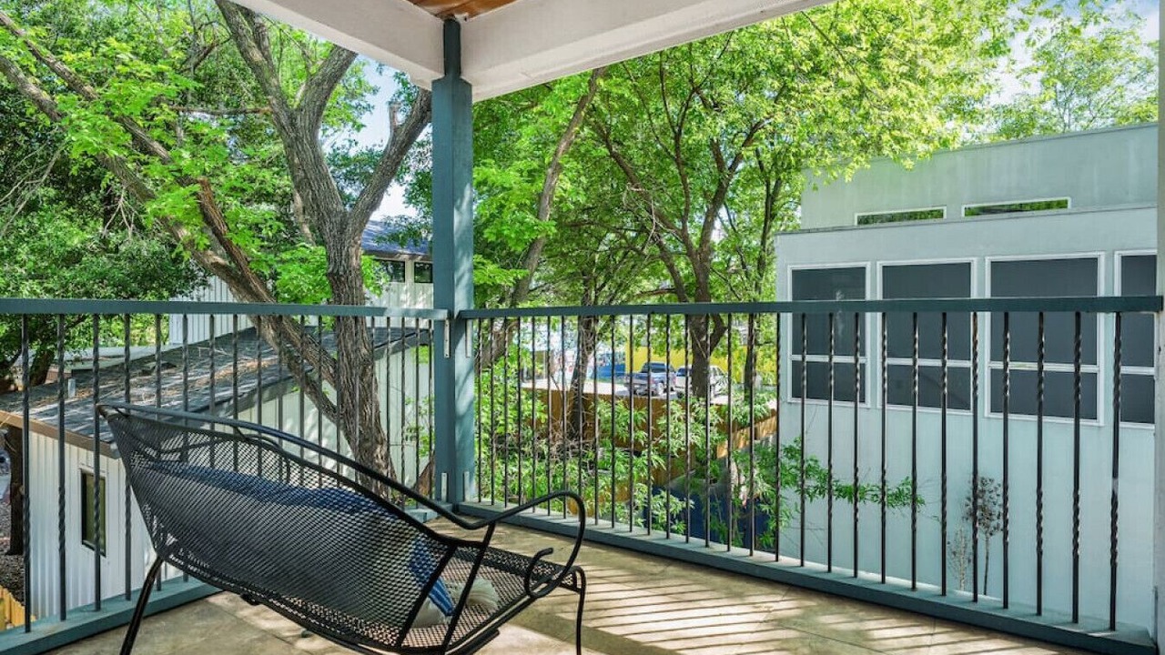 Photo of Patio Balcony in Brentwood