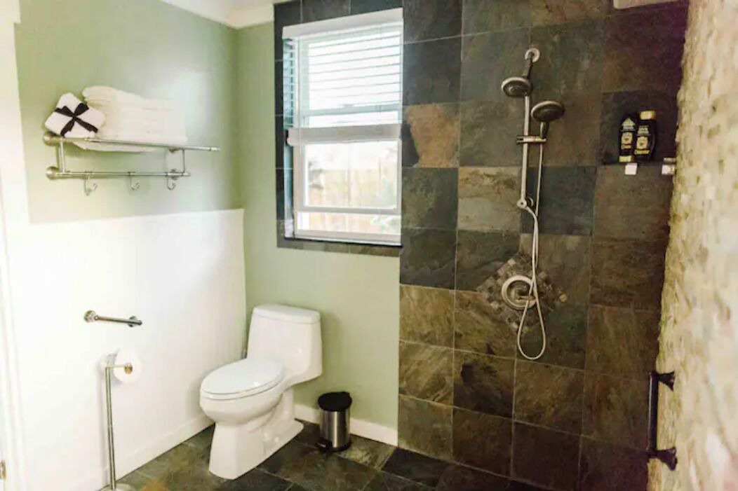 Photo of Bathroom in Kehena