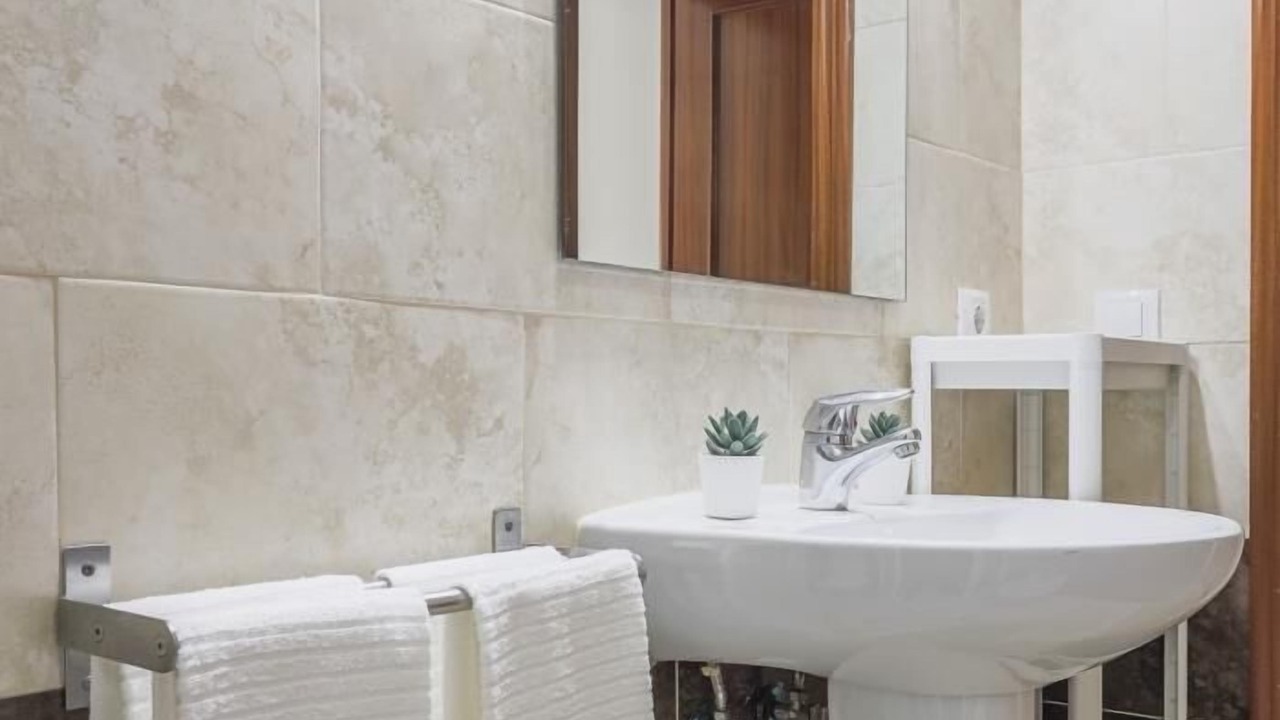 Photo of Bathroom in Alcala Del Rio