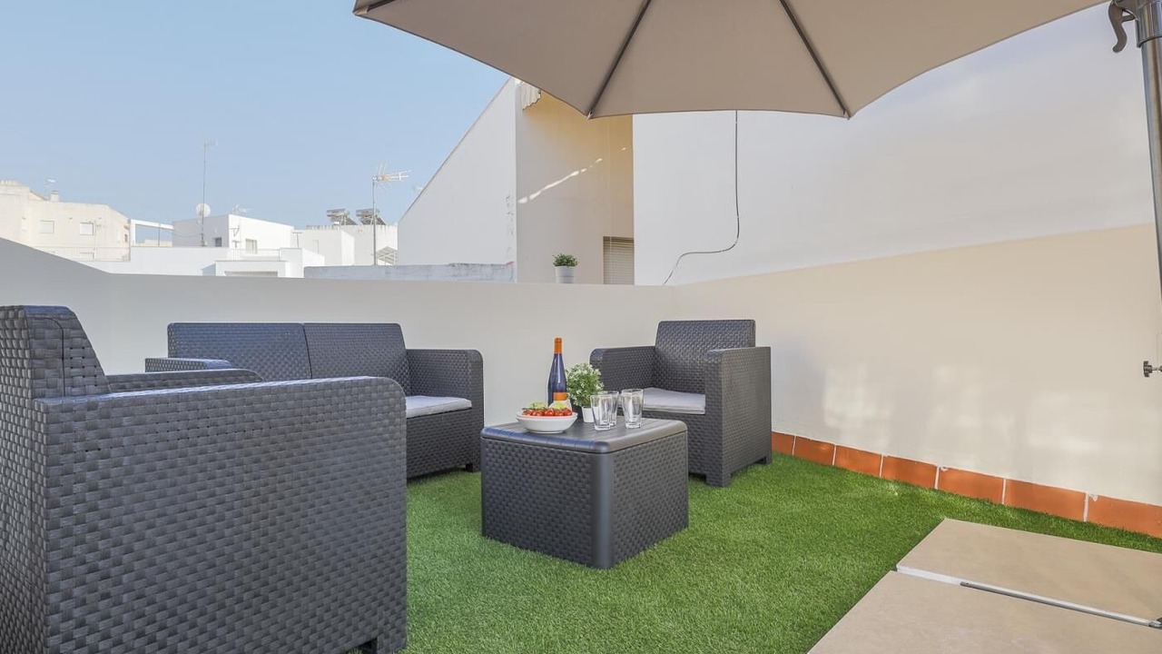 Photo of Patio Balcony in Alcala Del Rio