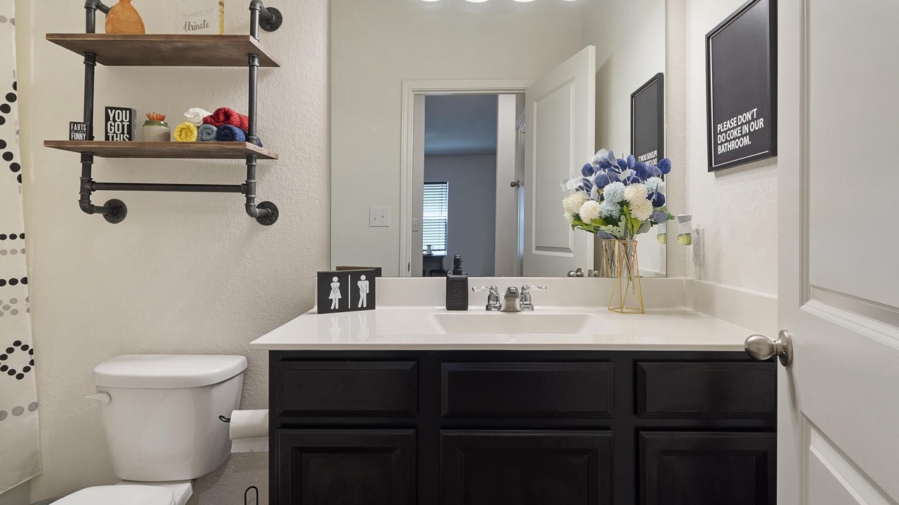 Photo of Bathroom in Jarrell